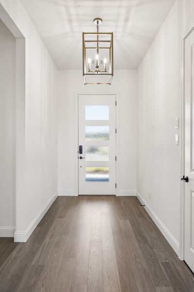 Spacious, unfurnished interior of a new home in Sheppard's Place, Waxahachie (Image 15). Spacious, unfurnished interior of a new home in Sheppard's Place, Waxahachie (Image 15).