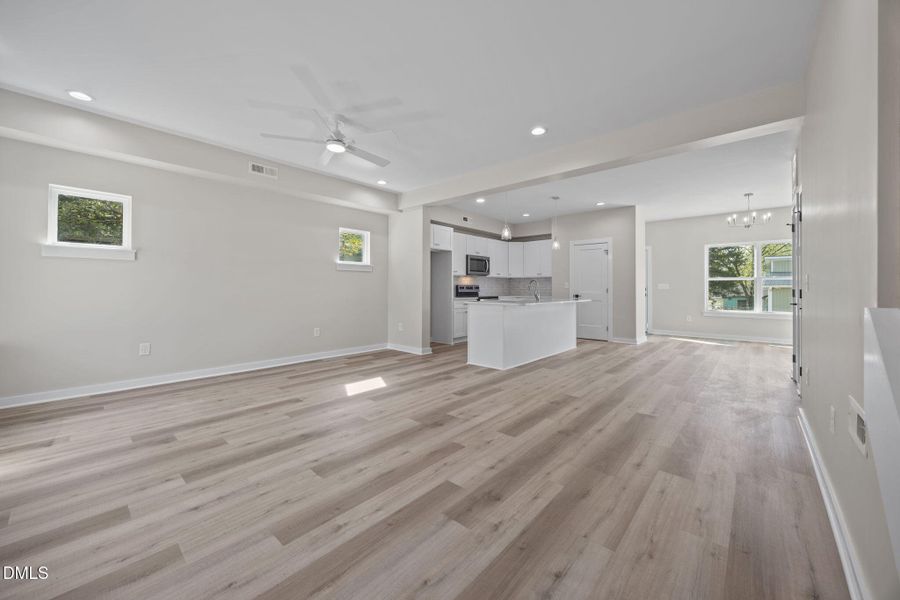 10-web-or-mls-6S8A4981