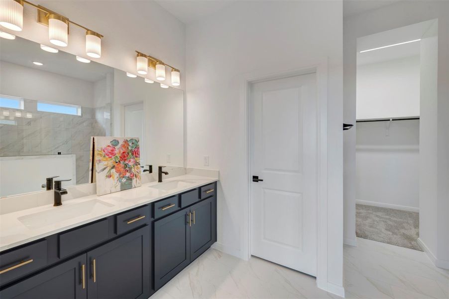 Furnished interior view inside a new home in The Grand Prairie 50’, Hockley (Image 15).