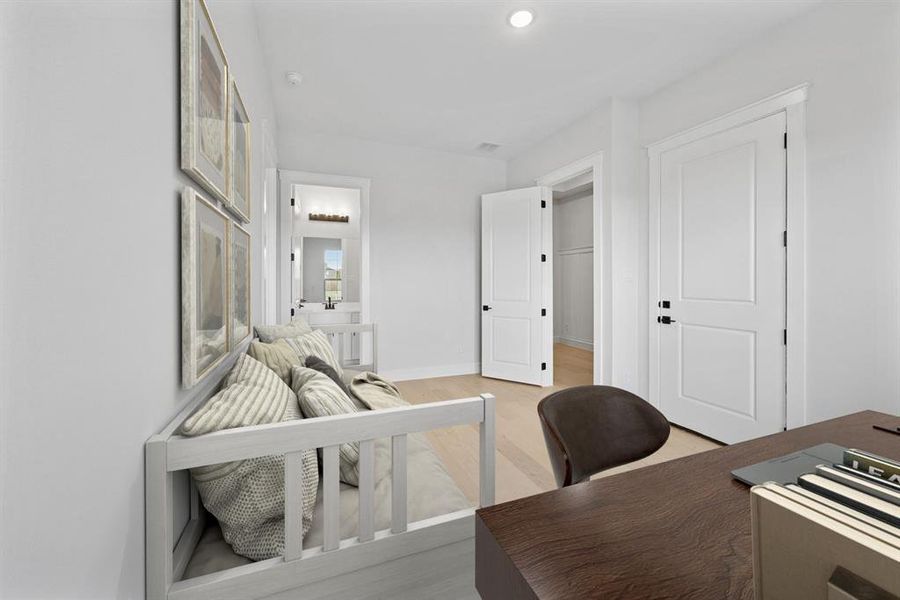 Furnished interior view inside a new home in Lincoln Pointe, Van Alstyne (Image 16). Furnished interior view inside a new home in Lincoln Pointe, Van Alstyne (Image 16).