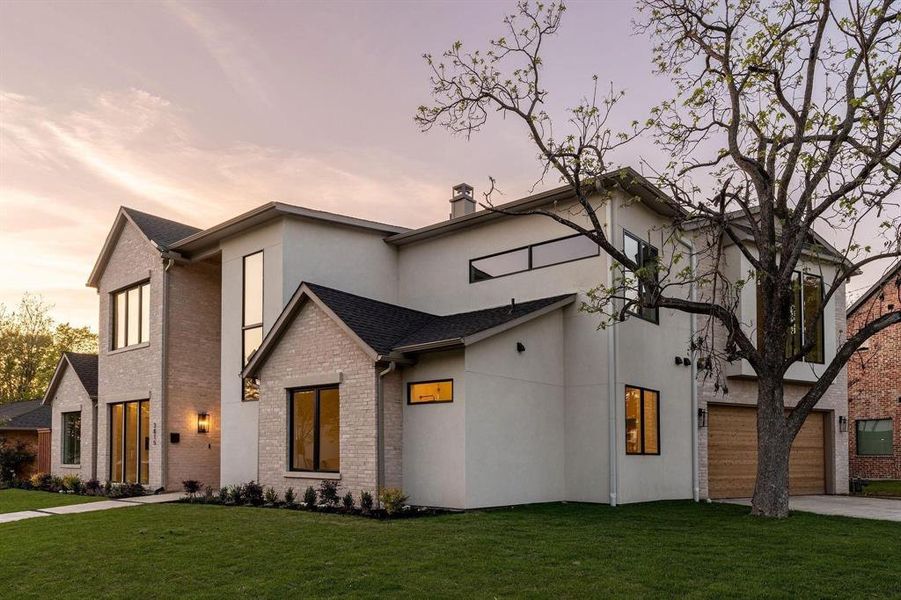 Front exterior of a new home in , Dallas, TX, highlighting curb appeal (Image 2). Front exterior of a new home in , Dallas, TX, highlighting curb appeal (Image 2).