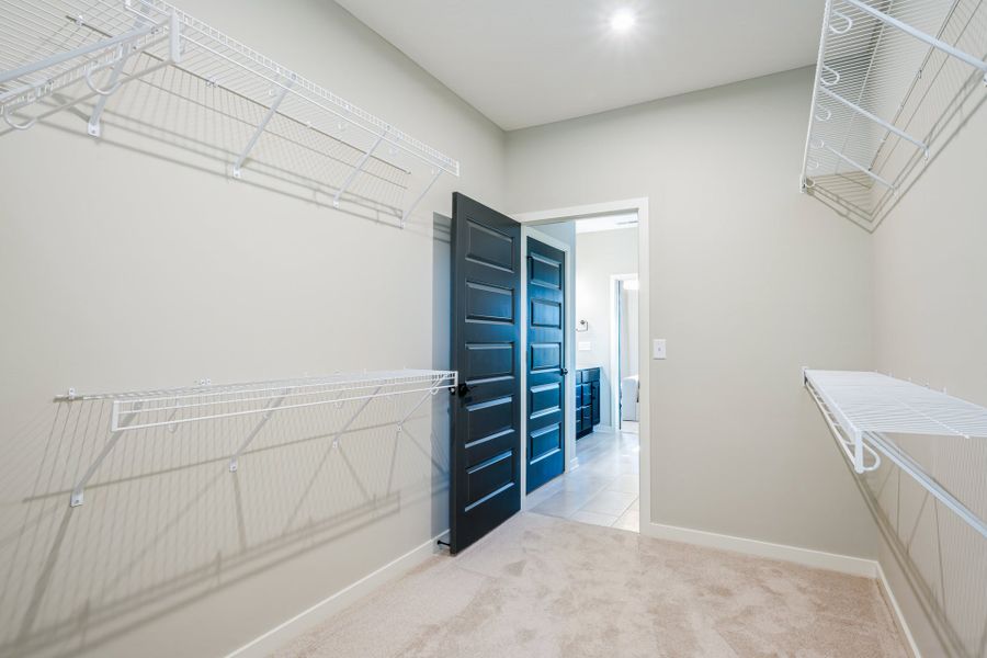 Representative unfurnished interior of a home built from the Camden by Fischer Homes in Easton Park, Dallas (Image 23).