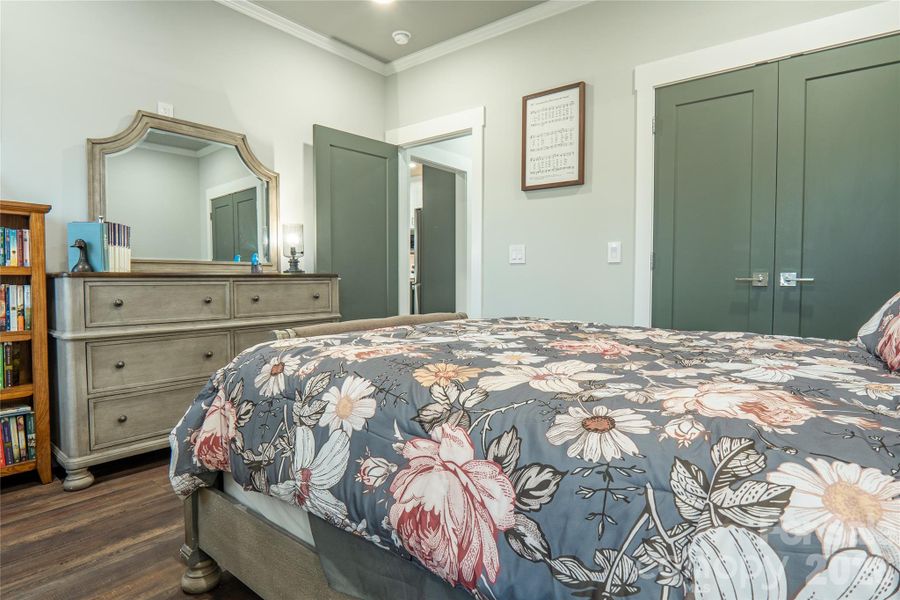 Furnished interior view inside a new home in , Ellenboro (Image 29).