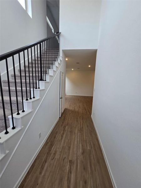 Spacious, unfurnished interior of a new home in Sunterra, Katy (Image 18). Spacious, unfurnished interior of a new home in Sunterra, Katy (Image 18).