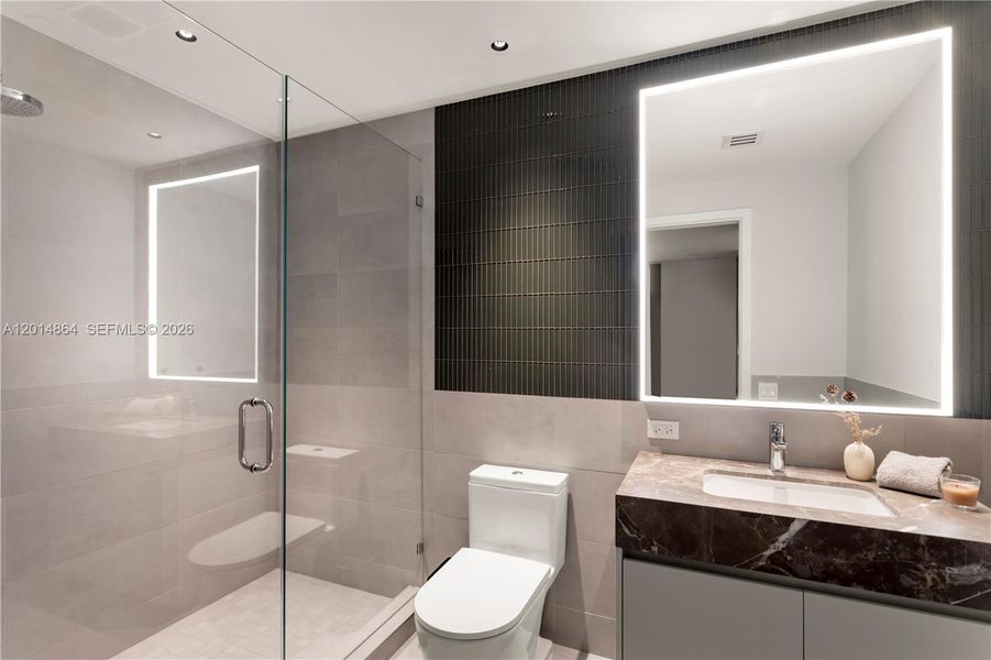 Furnished interior view inside a new home in Five Park, Miami Beach (Image 15).