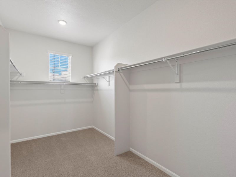 Spacious, unfurnished interior of a new home in Paint Brush Hills, Peyton (Image 13).