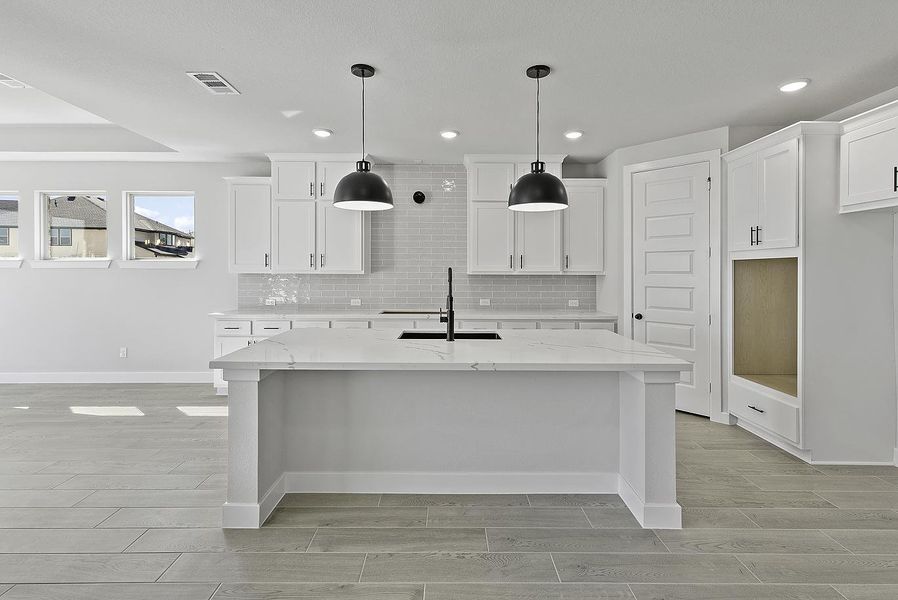 Furnished interior view inside a new home in Jordan Ranch, Katy (Image 8).