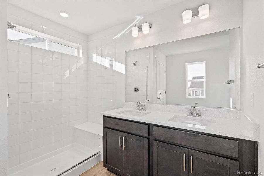 Furnished interior view inside a new home in Turnberry, Commerce City (Image 13).