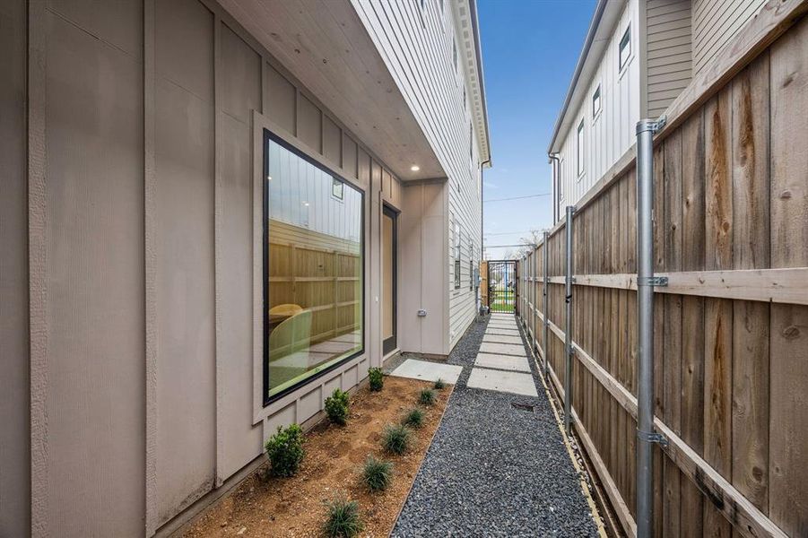 Exterior details and patio area of a home in , Dallas (Image 28).