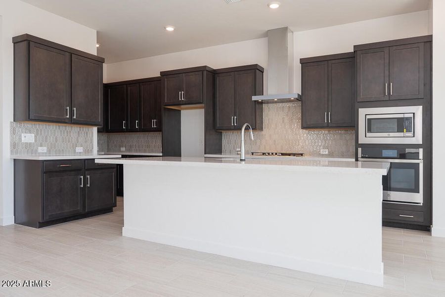 Tri Pointe Soleo 332 - Kitchen-1MLS Tri Pointe Soleo 332 - Kitchen-1MLS