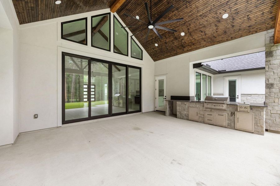 Exterior details and patio area of a home in , Montgomery (Image 31).