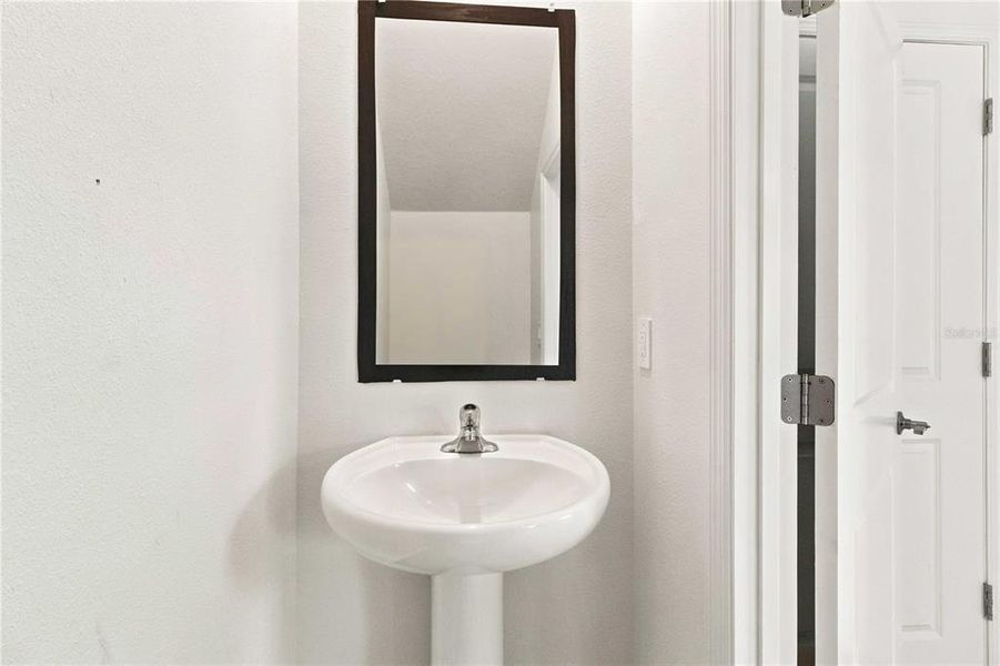 Close-up of interior finishes inside a home in , Zephyrhills (Image 15). Close-up of interior finishes inside a home in , Zephyrhills (Image 15).