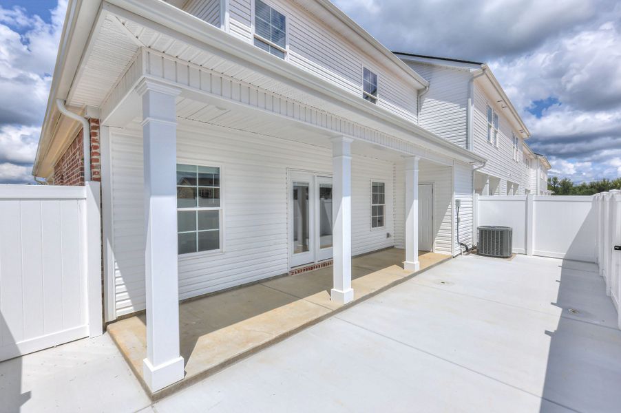 Exterior details of a home in Legacy Preserve, Tullahoma (Image 4).
