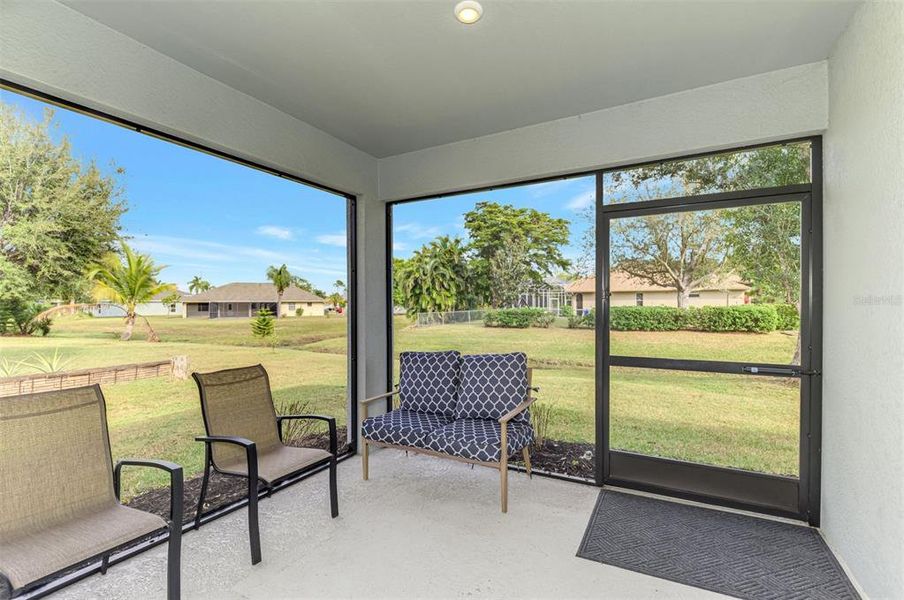 Exterior details and patio area of a home in , Punta Gorda (Image 3).