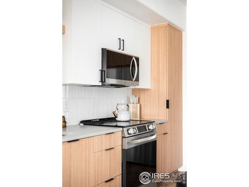 Close-up of interior finishes inside a home in , Erie (Image 16). Close-up of interior finishes inside a home in , Erie (Image 16).