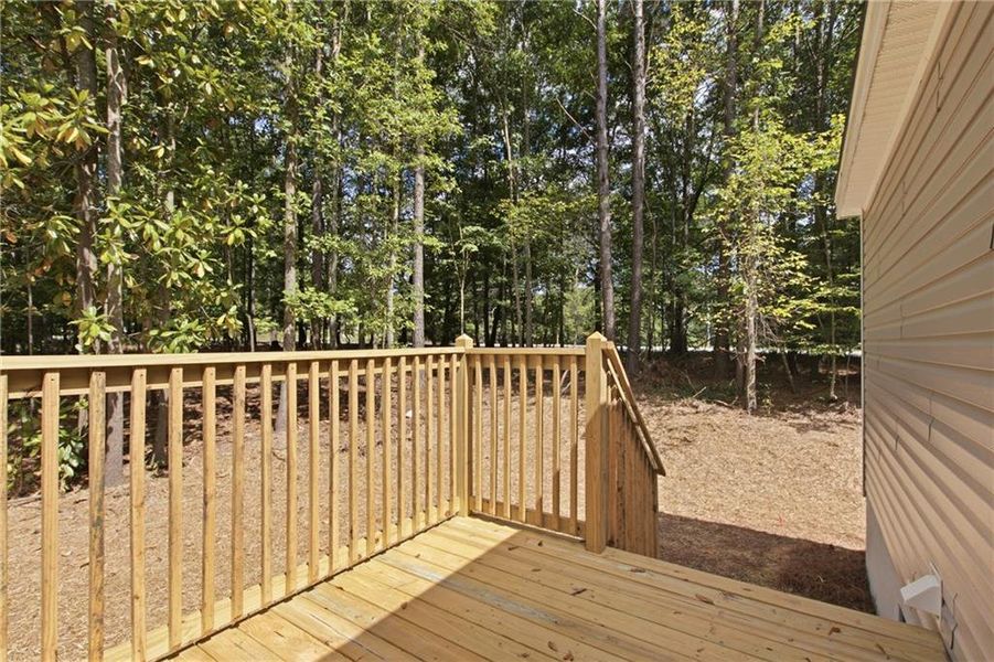 Exterior details and patio area of a home in , Alto (Image 15).