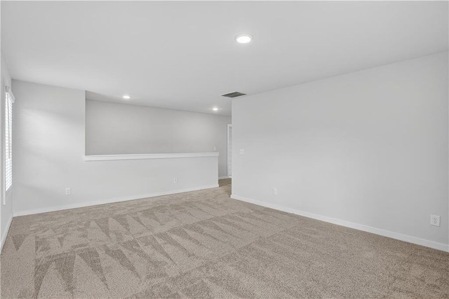 Spacious, unfurnished interior of a new home in , Villa Rica (Image 33). Spacious, unfurnished interior of a new home in , Villa Rica (Image 33).