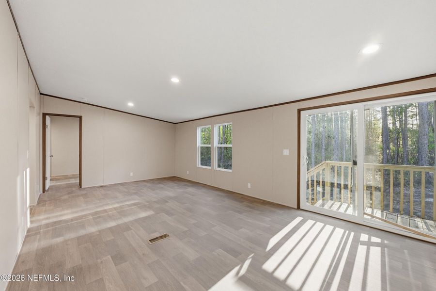 Spacious, unfurnished interior of a new home in , Hastings (Image 18).