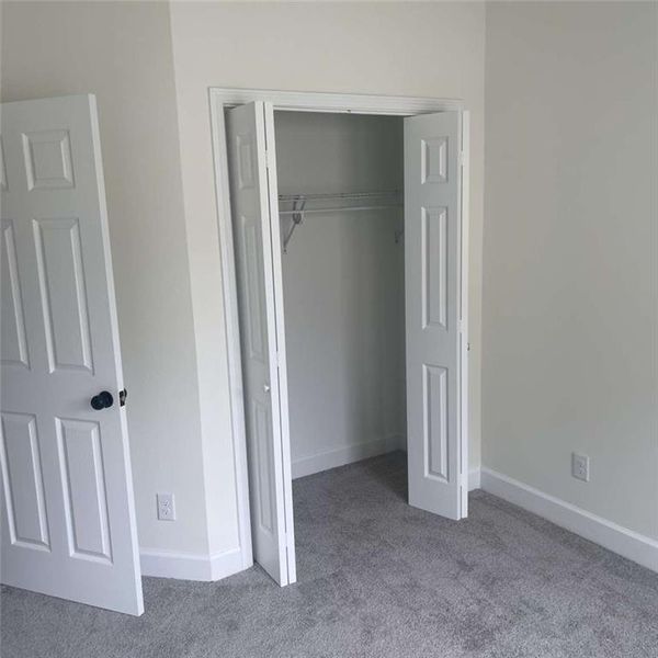 Image 15 of a home in .