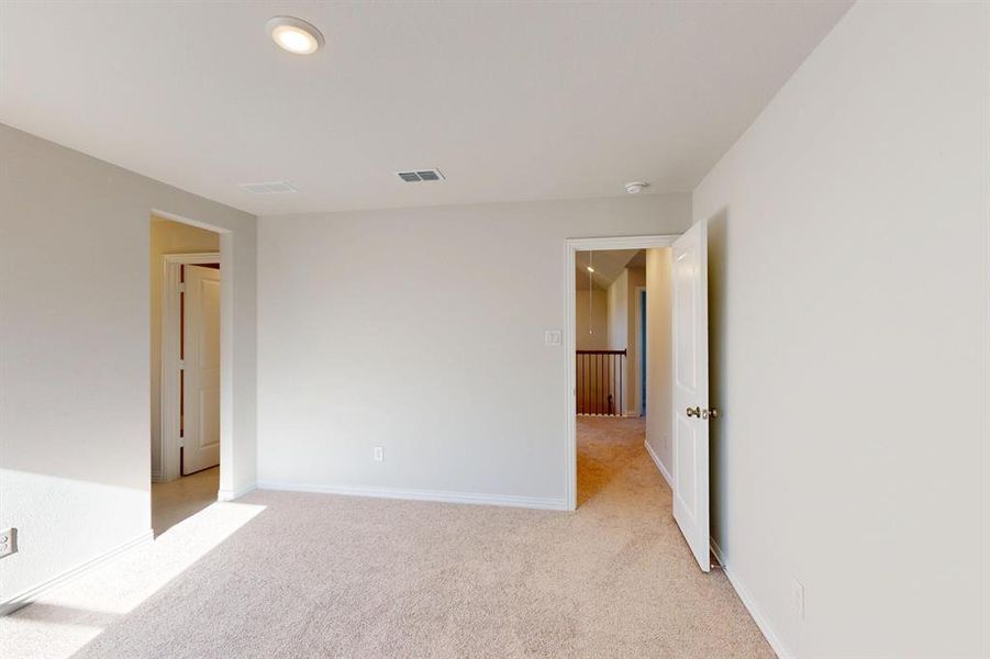 Spacious, unfurnished interior of a new home in Lilyana, Celina (Image 25). Spacious, unfurnished interior of a new home in Lilyana, Celina (Image 25).