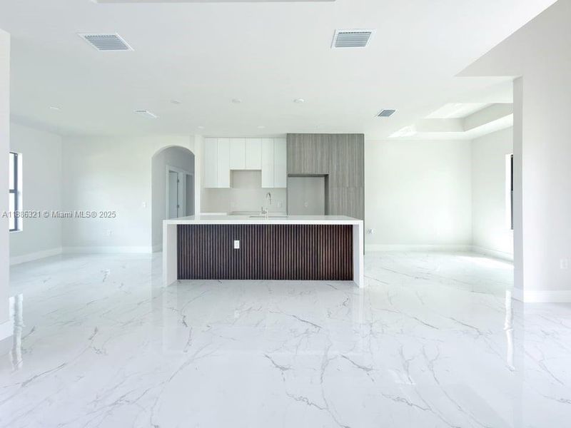 Image 12 of a home in . Image 12 of a home in .