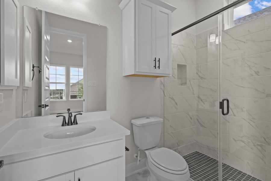 Representative furnished interior of a home built from the Monterrey by Beazer Homes in Cibolo Crossing, Universal City (Image 8).