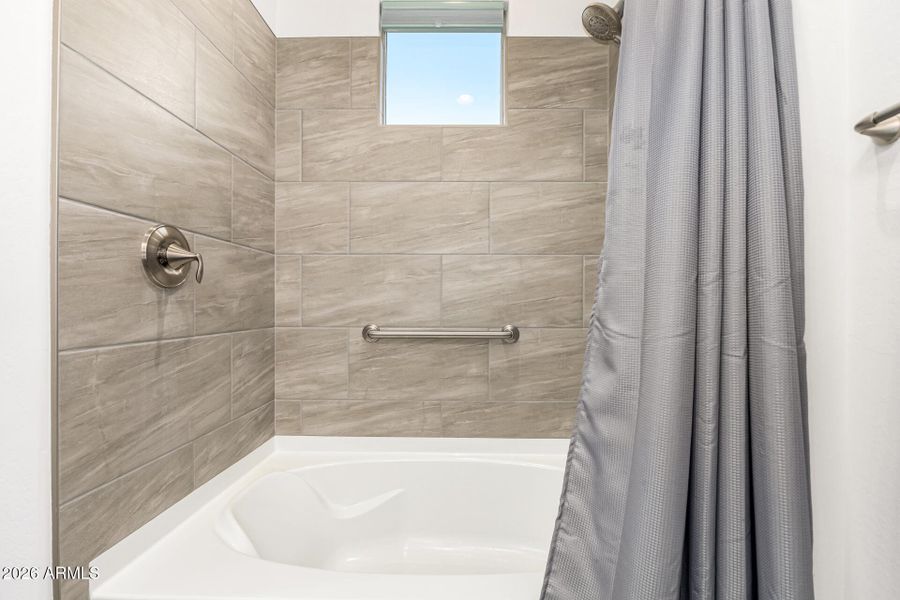 2nd Bathroom 2nd Bathroom