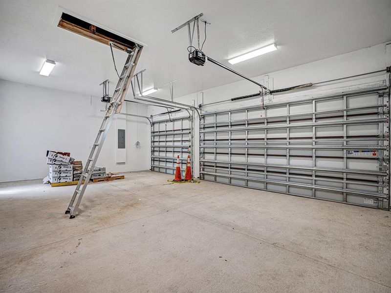 Spacious, unfurnished interior of a new home in , Safety Harbor (Image 22).