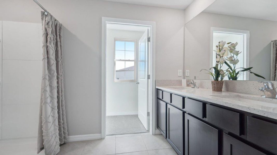 Furnished interior view inside a new home in Abbott Park, Zephyrhills (Image 15).