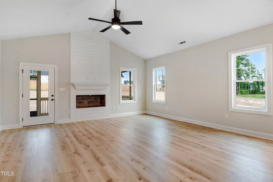 15-162 Gumtop Dr-15 15-162 Gumtop Dr-15