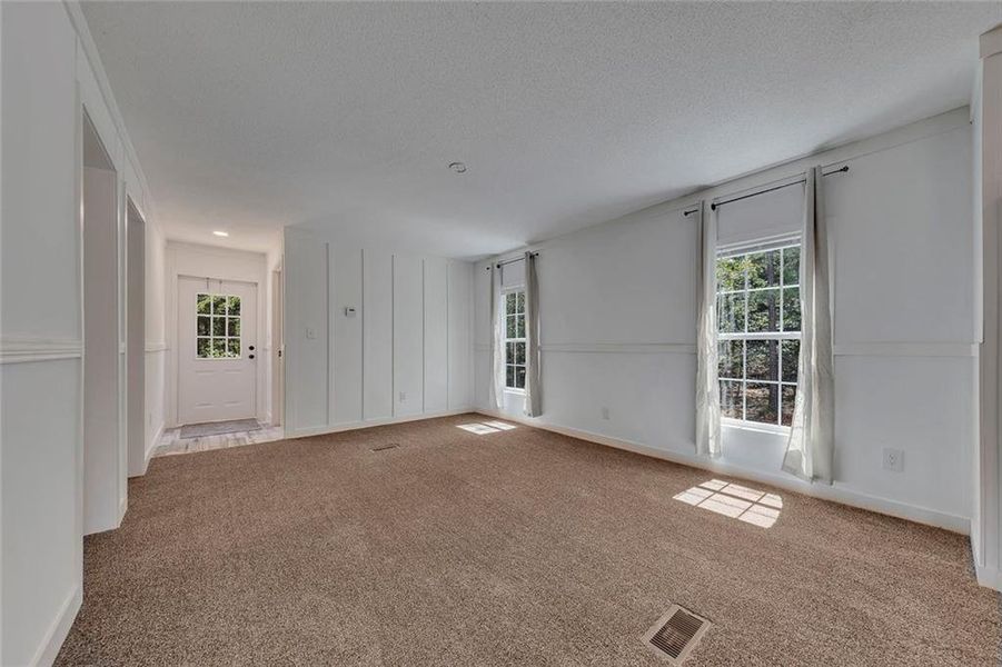 Spacious, unfurnished interior of a new home in , Maysville (Image 18).