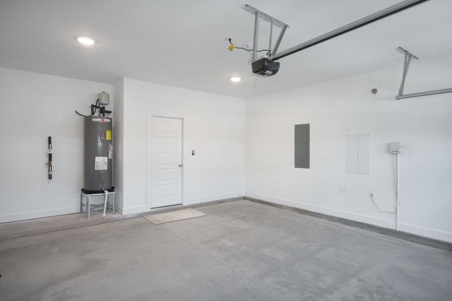 Representative unfurnished interior of a home built from the The Harrison by Cothran Homes in Holly Ridge, Greenville (Image 48). Representative unfurnished interior of a home built from the The Harrison by Cothran Homes in Holly Ridge, Greenville (Image 48).
