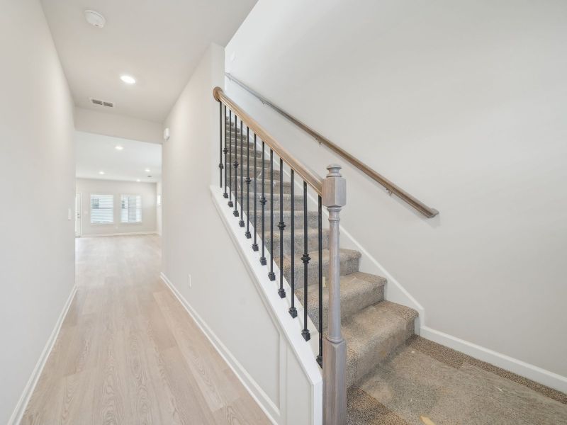 Spacious, unfurnished interior of a new home in Hemingway - Reserve Series, Cumming (Image 11).