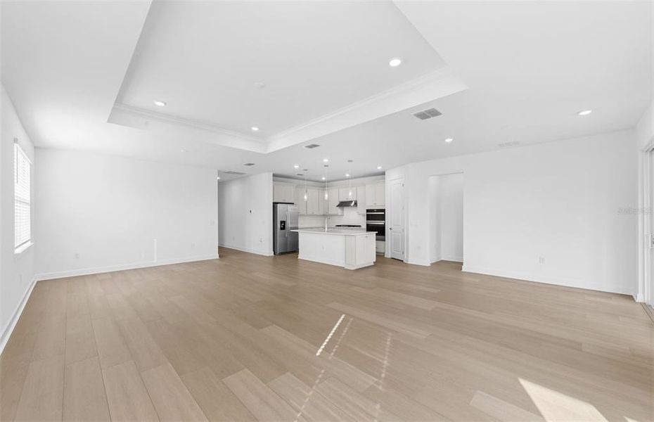 Spacious, unfurnished interior of a new home in Reagan Landing, Bradenton (Image 22).