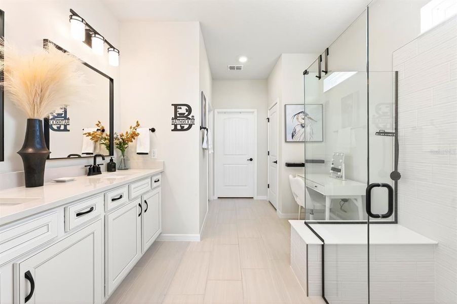 Furnished interior view inside a new home in , Winter Garden (Image 32).