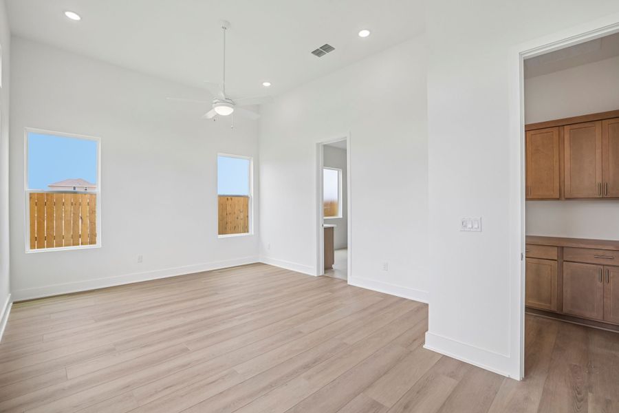 Spacious, unfurnished interior of a new home in Freedom at Anthem, Kyle (Image 18). Spacious, unfurnished interior of a new home in Freedom at Anthem, Kyle (Image 18).