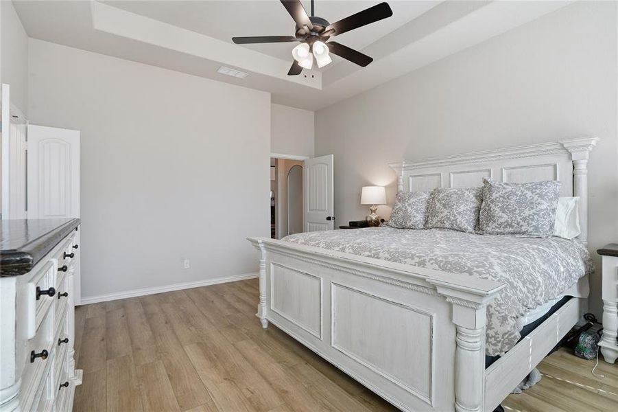 Furnished interior view inside a new home in Morningstar, Aledo (Image 33).
