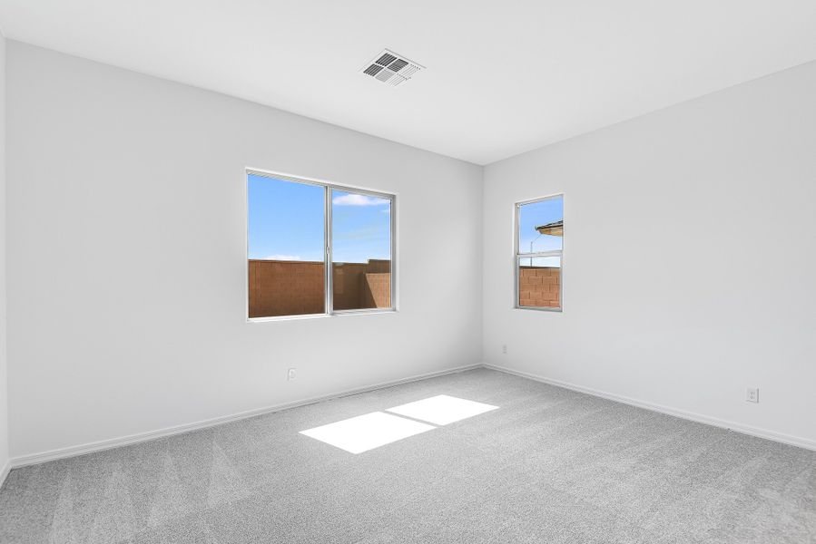 Spacious, unfurnished interior of a new home in Allen Ranches, Litchfield Park (Image 24). Spacious, unfurnished interior of a new home in Allen Ranches, Litchfield Park (Image 24).