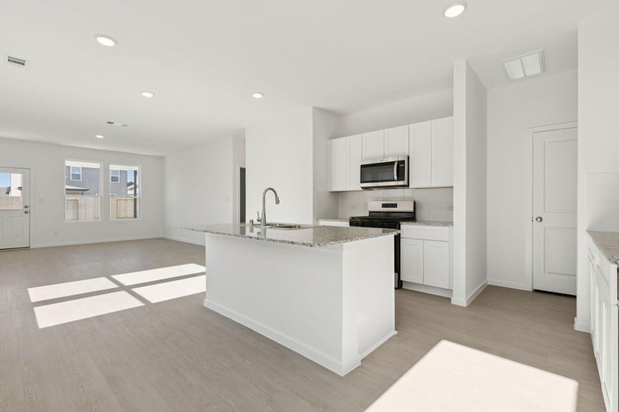 Furnished interior view inside a new home in Montgomery Bend, Montgomery (Image 4).