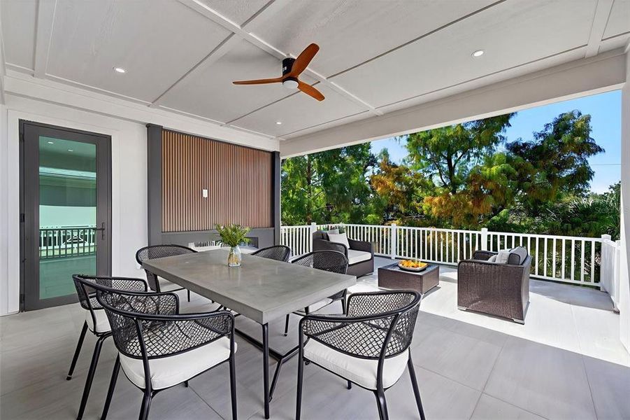 Exterior details and patio area of a home in , Sarasota (Image 4).