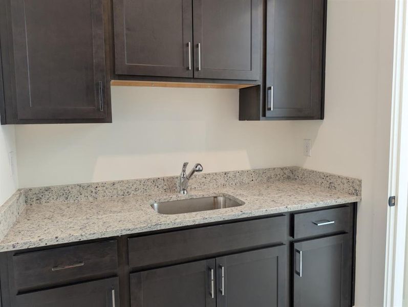 Close-up of interior finishes inside a home in Arden on Lanier, Cumming (Image 12).