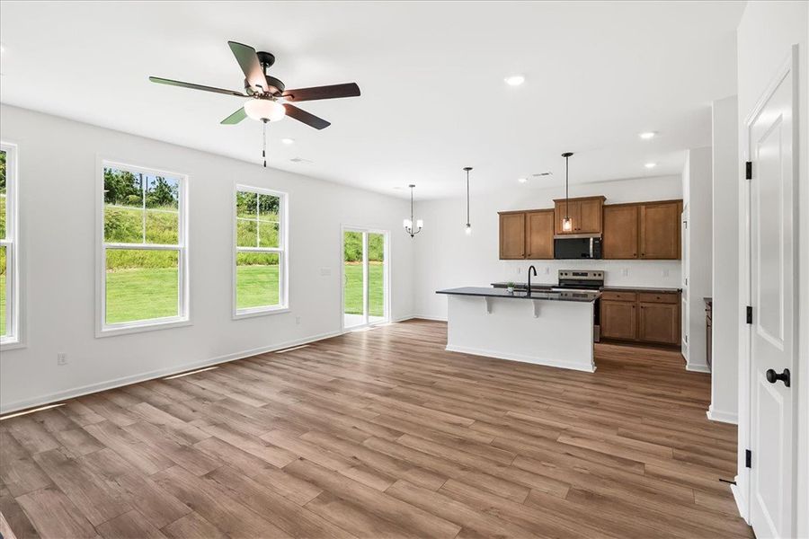 Spacious, unfurnished interior of a new home in Brownstone Park, Easley (Image 21). Spacious, unfurnished interior of a new home in Brownstone Park, Easley (Image 21).