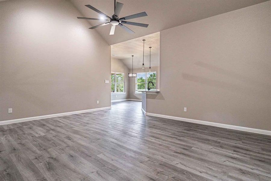 Spacious, unfurnished interior of a new home in , Granbury (Image 29). Spacious, unfurnished interior of a new home in , Granbury (Image 29).