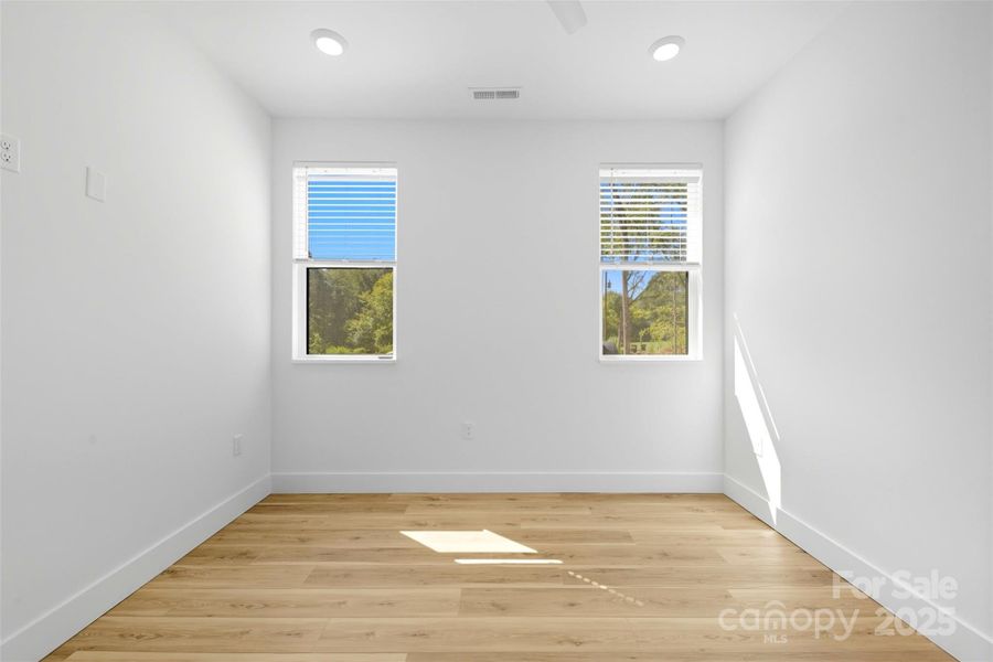 Spacious, unfurnished interior of a new home in , Dallas (Image 22). Spacious, unfurnished interior of a new home in , Dallas (Image 22).