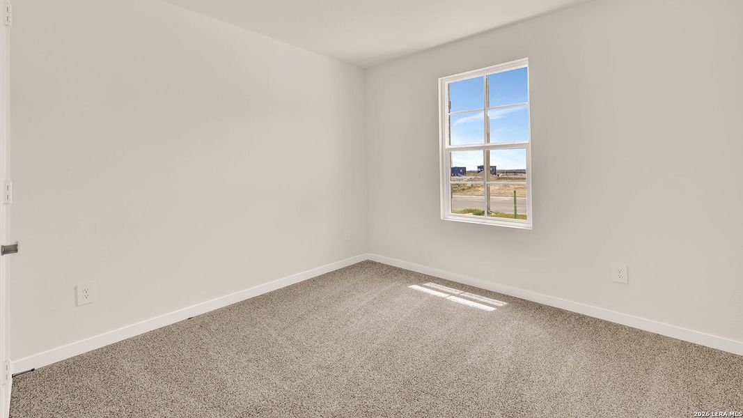Spacious, unfurnished interior of a new home in Mayfair, New Braunfels (Image 7).