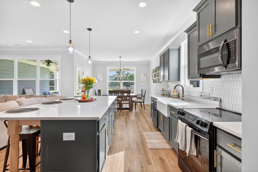 Furnished interior view inside a new home in , Bogart (Image 4).