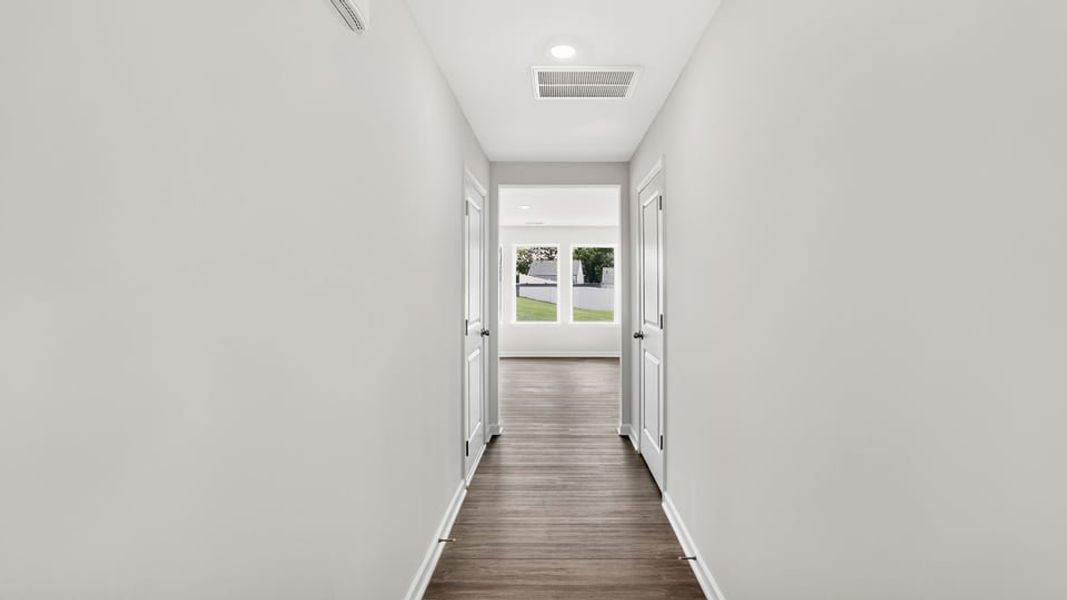 Spacious, unfurnished interior of a new home in Harper Ridge, Roebuck (Image 18).