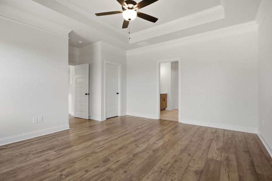 Spacious, unfurnished interior of a new home in Cherokee Knoll, Williamston (Image 22).