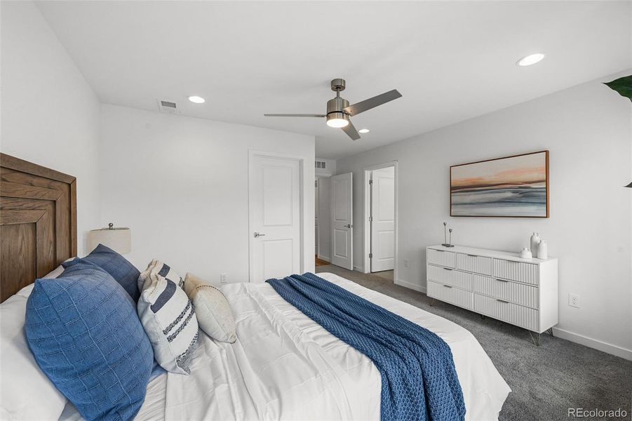 Furnished interior view inside a new home in , Aurora (Image 17).