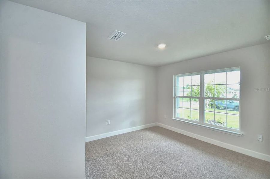Spacious, unfurnished interior of a new home in Lake Juliana Estates, Auburndale (Image 22).